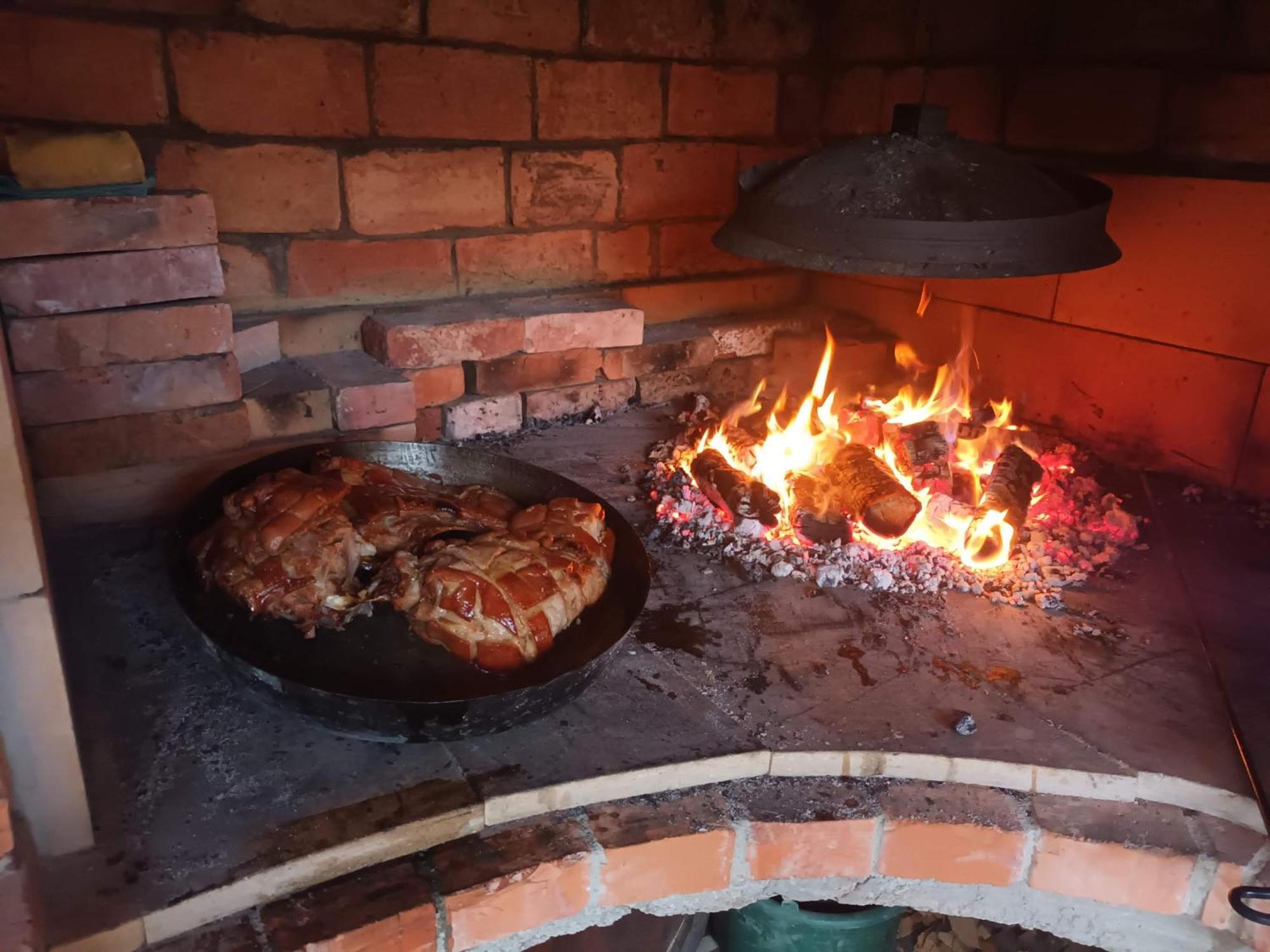 Apartament Dubovac Castle - Private Parking - Netflix - Garden - Barbecue - Table Tennis - Bikers Friendly Karlovac